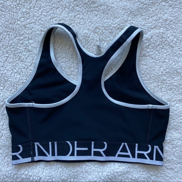 Under Armour racerback sports bra, fits XS/S - Picture 2 of 2